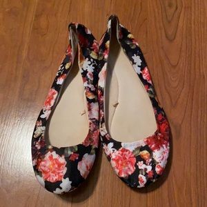 Floral flats